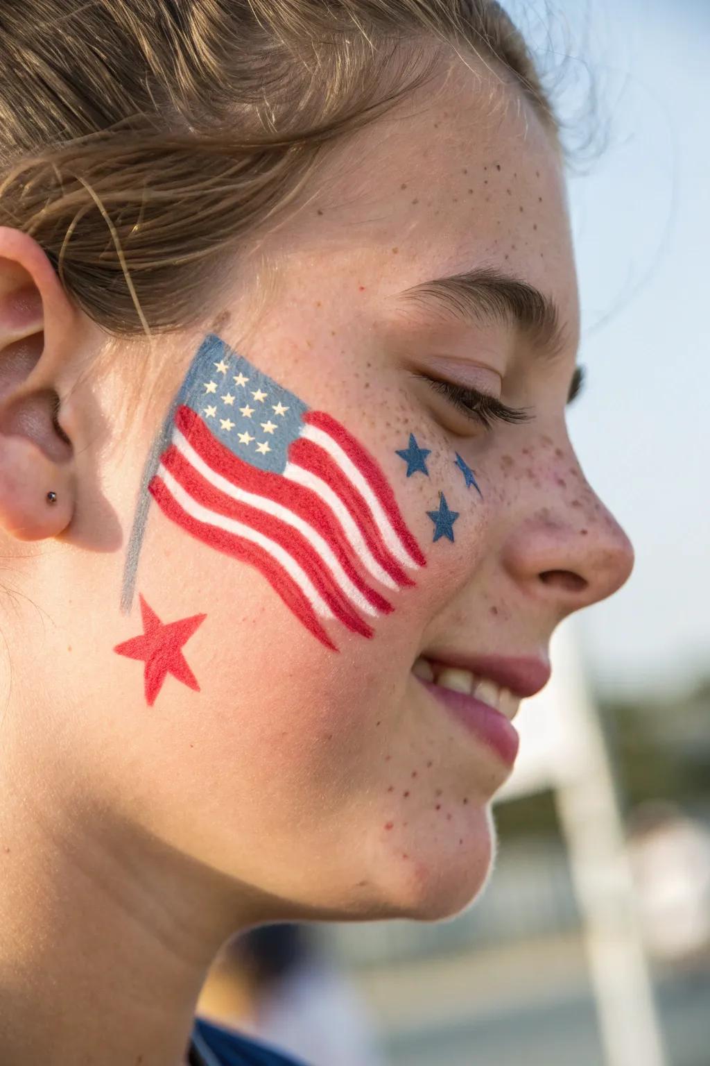 Show off your patriotic pride with a classic stars and stripes design on your cheek!